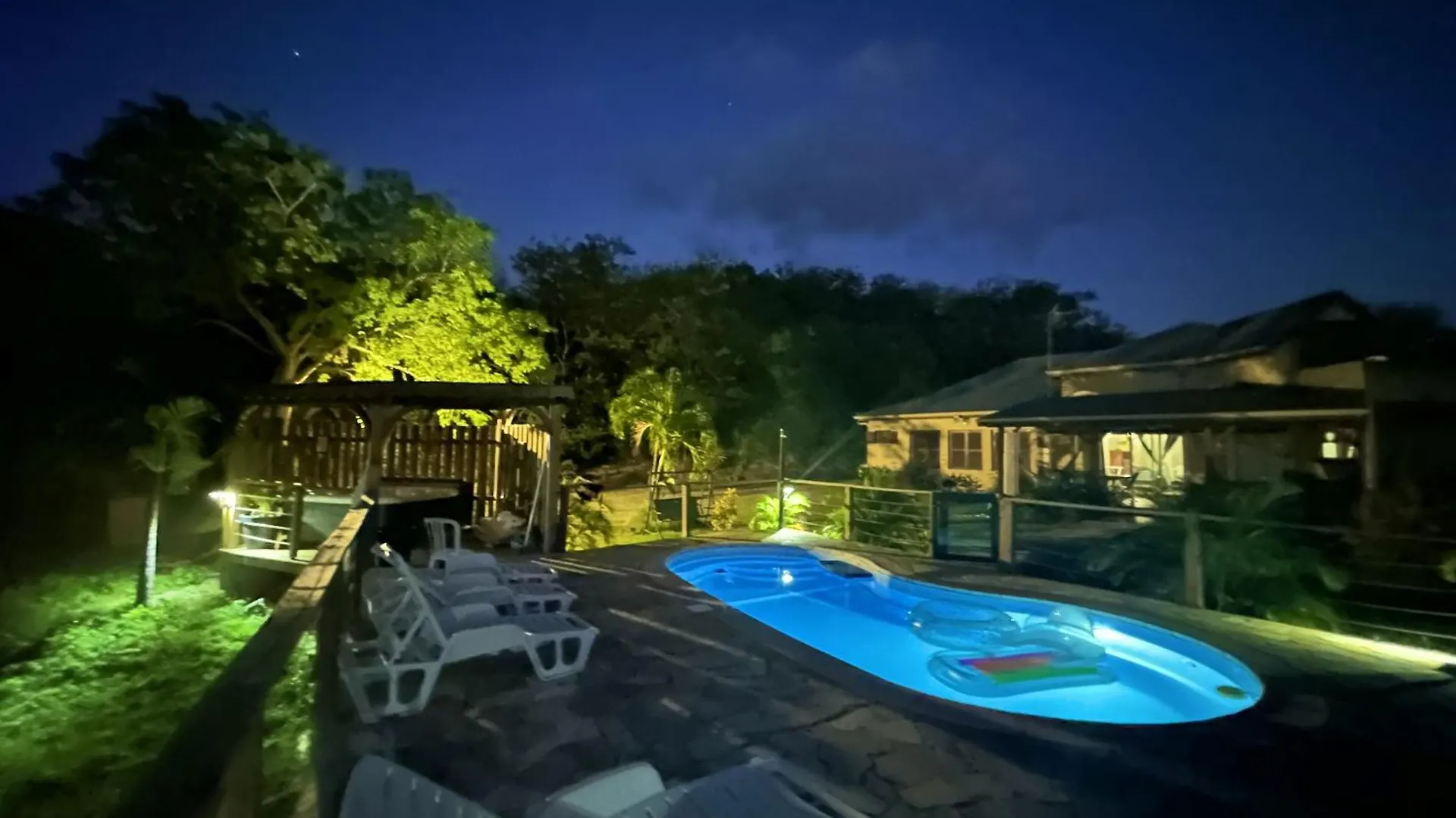 Prázdninový dům Maison Charmante Avec Vue Sur Mer A Deshaies + Piscine Partagee Guadeloupe