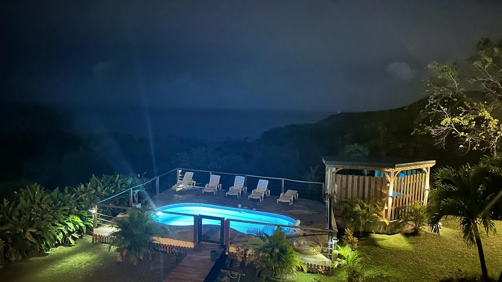 Maison Charmante Avec Vue Sur Mer A Deshaies + Piscine Partagee 0*,